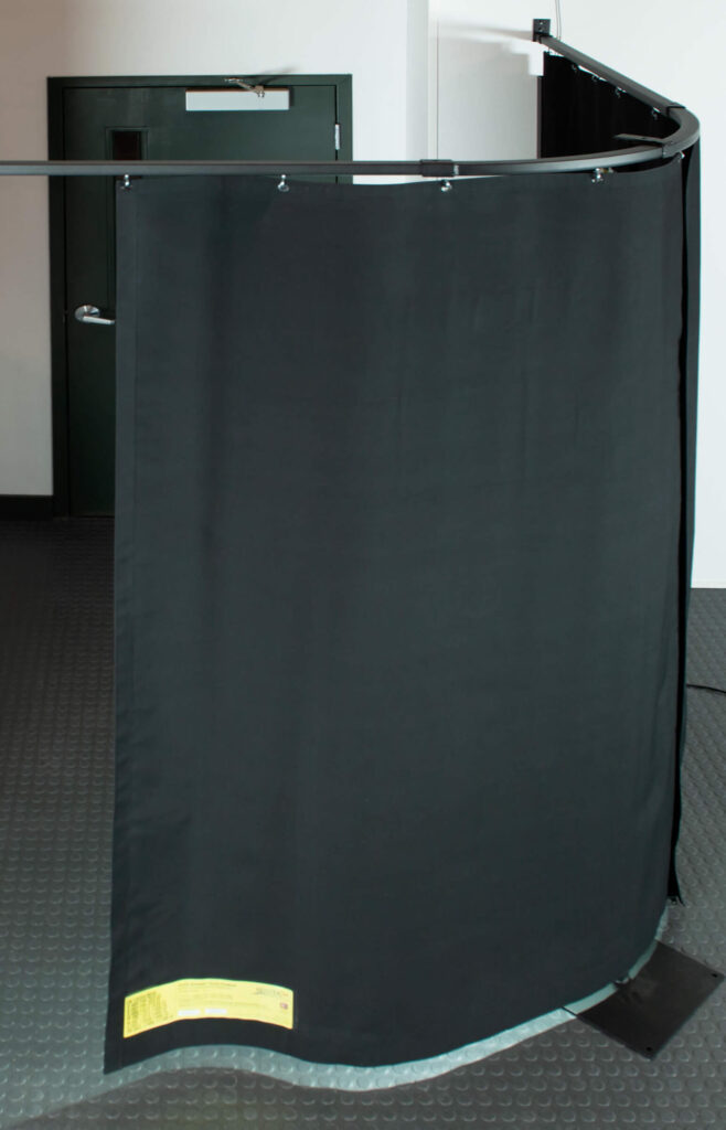 FLEX-GUARD™ Curtain Vestibule Floor and Wall Mount
