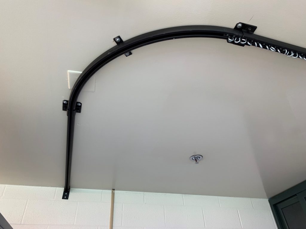 L-Shape with Curve, Ceiling and Wall Mount
