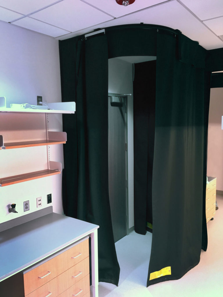 FLEX-GUARD® Curtains for Laser Lab Project 5272-3