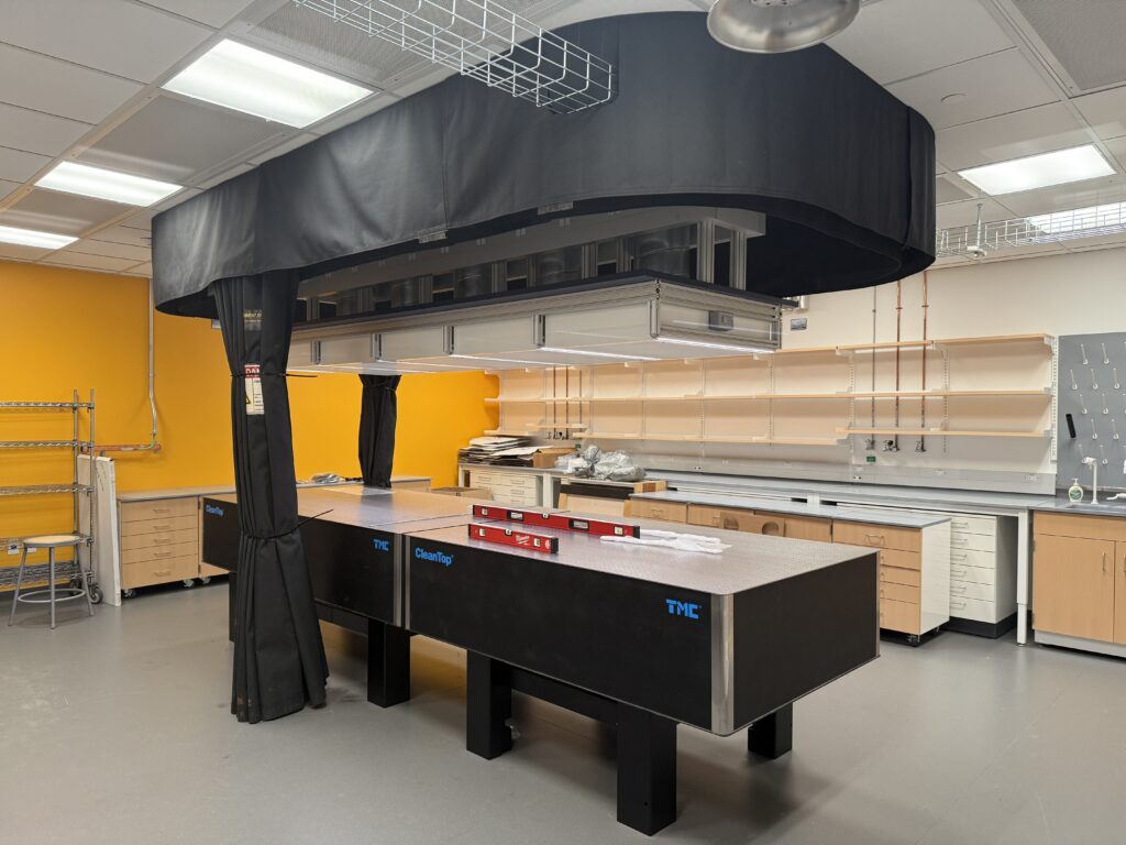 FLEX-GUARD® Curtain with Valance Around Optical Table