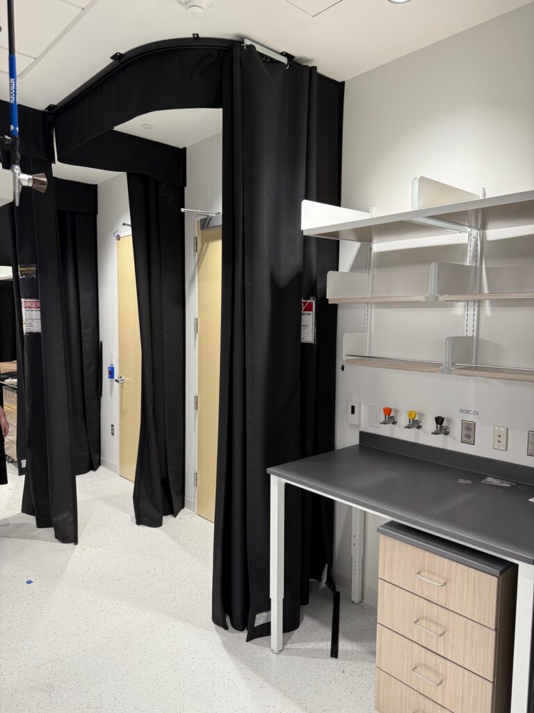 FLEX-GUARD® Curtains for Laser Lab Project 5272-1