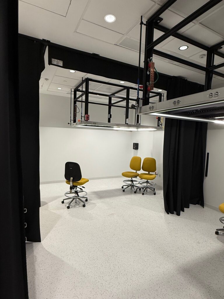 FLEX-GUARD® Curtain for Laser Lab Project 5272-6