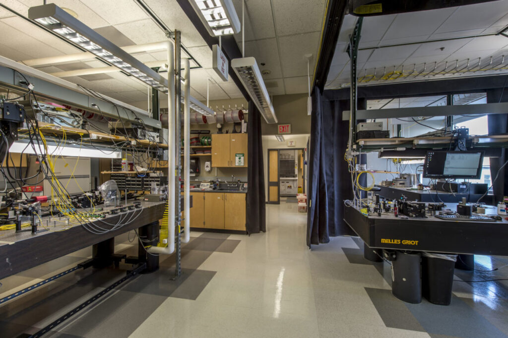 FLEX-GUARD® Curtains in Laser Research Lab Project 6031-1