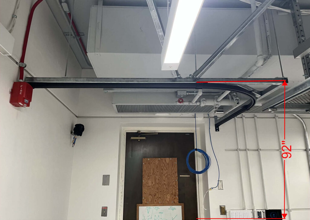 L-Shape Track with Curve at Door for Vestibule