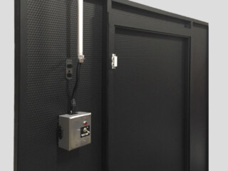 Tower Warning Light and Controller mounted on EVER-GUARD® Barrier Tower Warning Light and Controller mounted on EVER-GUARD® Barrier